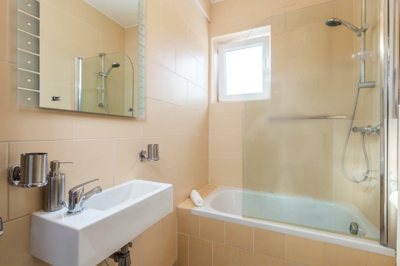 Julija Apartment ดรามัลย์ ภายนอก รูปภาพ